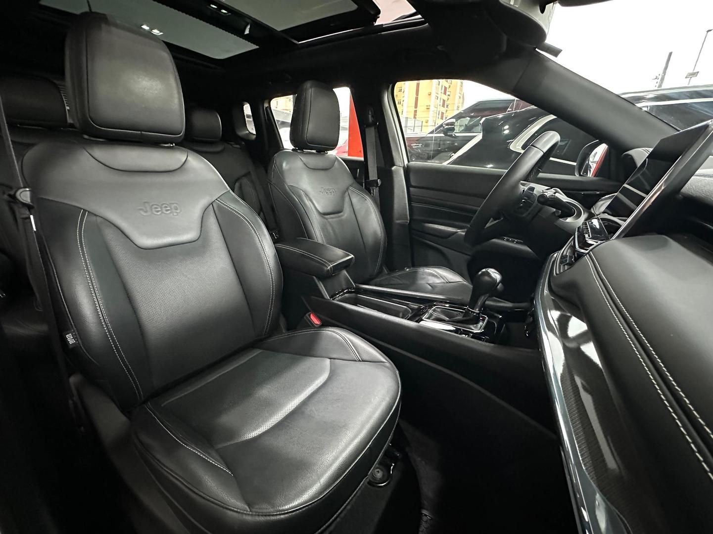 Jeep Compass 1.3T Serie S 2022, foto 7 de 12