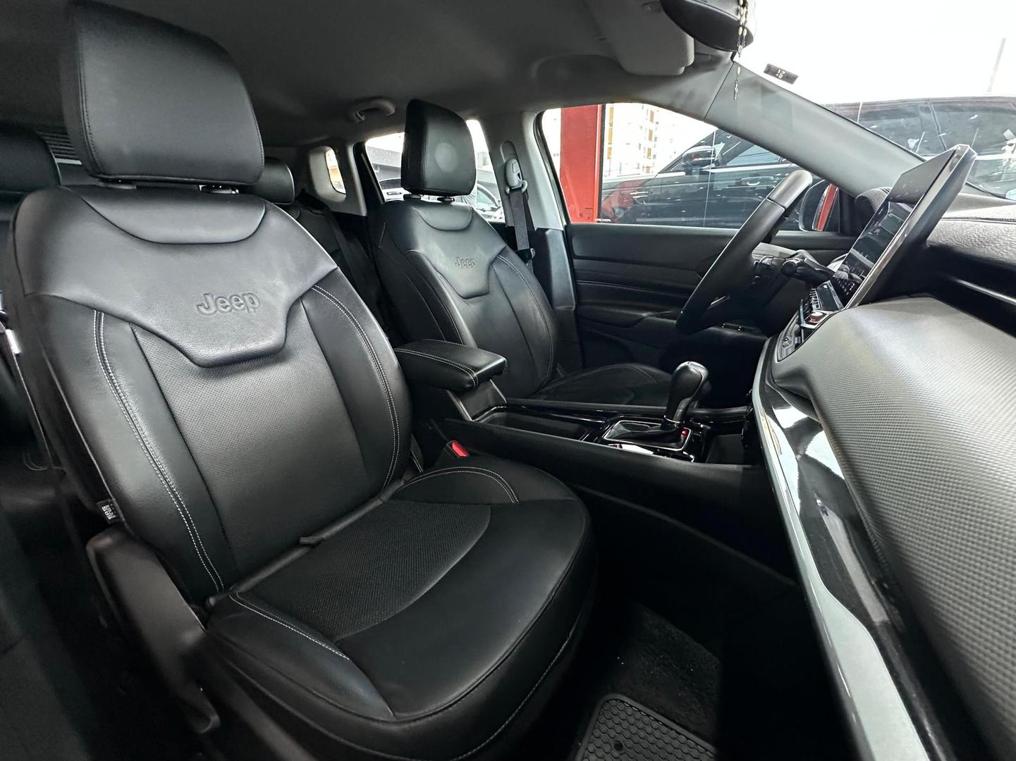 Jeep Compass Longitude 1.3T 2023, foto 7 de 12