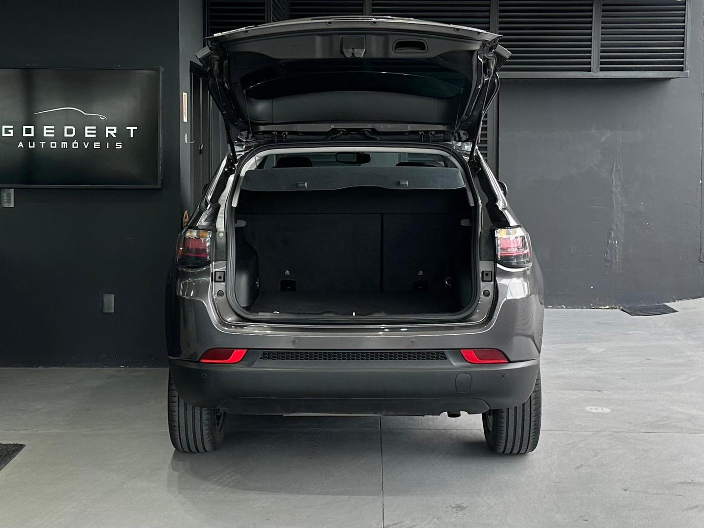Jeep Compass Longitude 1.3T 2023, foto 10 de 12