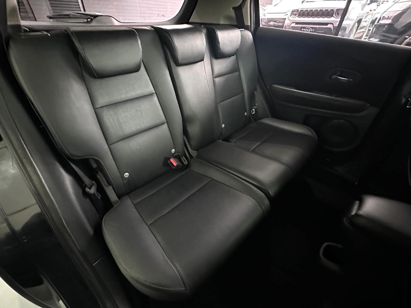 Honda HR-V 1.8 EXL CVT 2016, foto 8 de 12