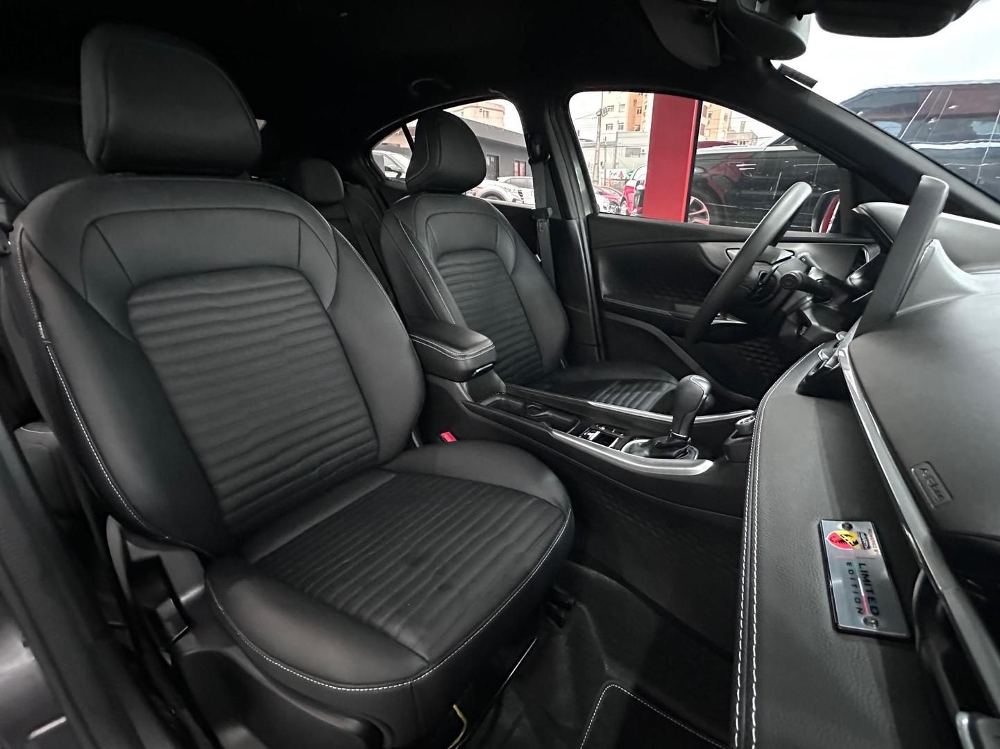 Fiat Fastback 1.3T 270 Limited Edition 2025, foto 7 de 12