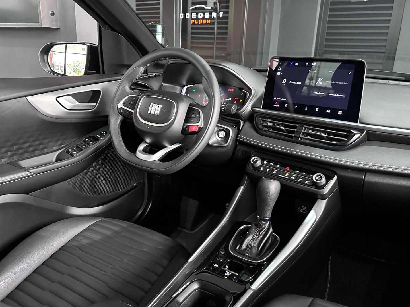 Fiat Fastback 1.3T 270 Limited Edition 2025, foto 4 de 12