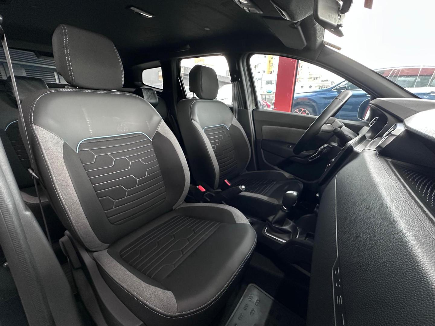 Renault Duster 1.6 Intense CVT 2024, foto 7 de 12