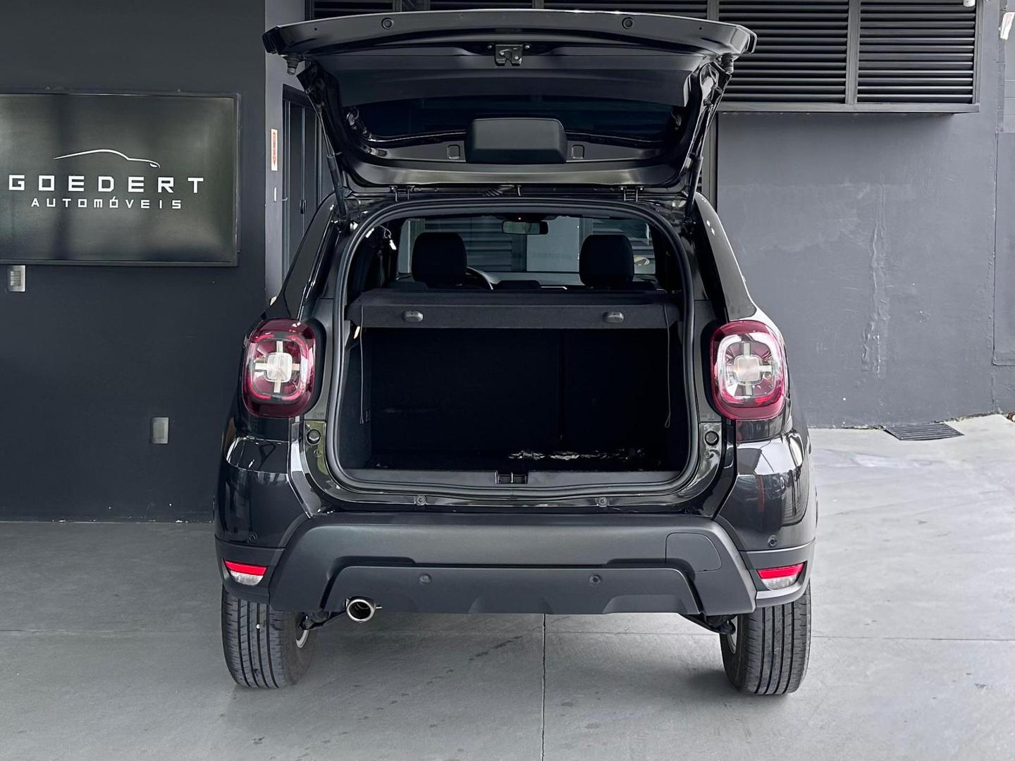 Renault Duster 1.6 Intense CVT 2024, foto 10 de 12