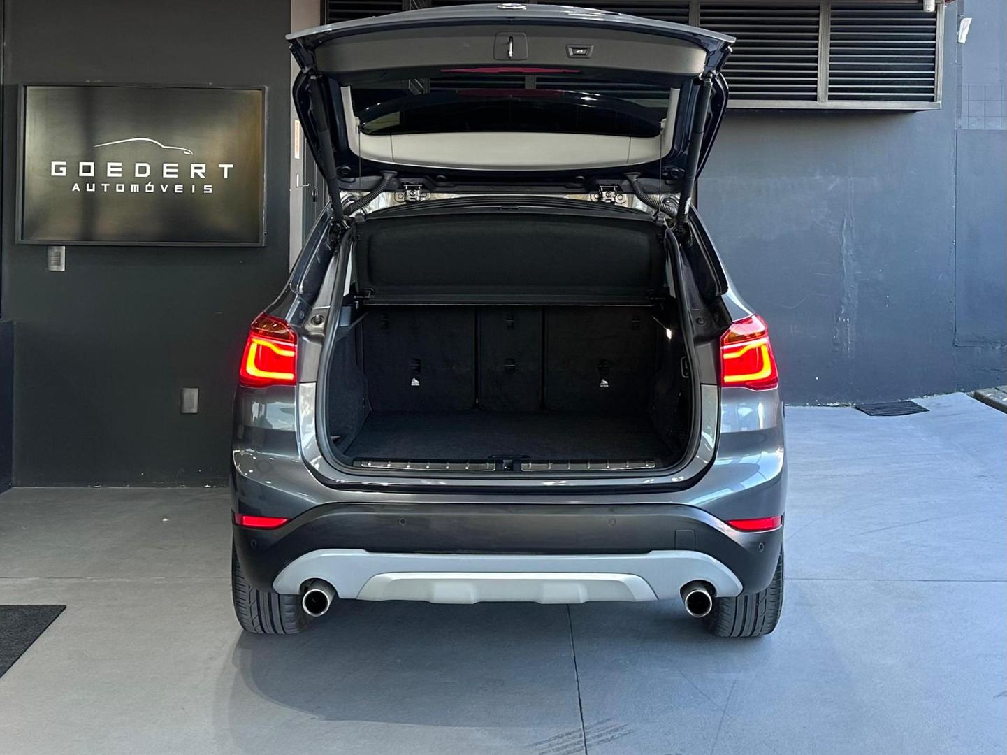BMW X1 2.0T Activeflex 2018, foto 10 de 12