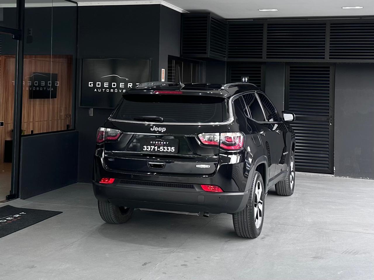 Jeep Compass 2.0 Longitude 2018, foto 9 de 12