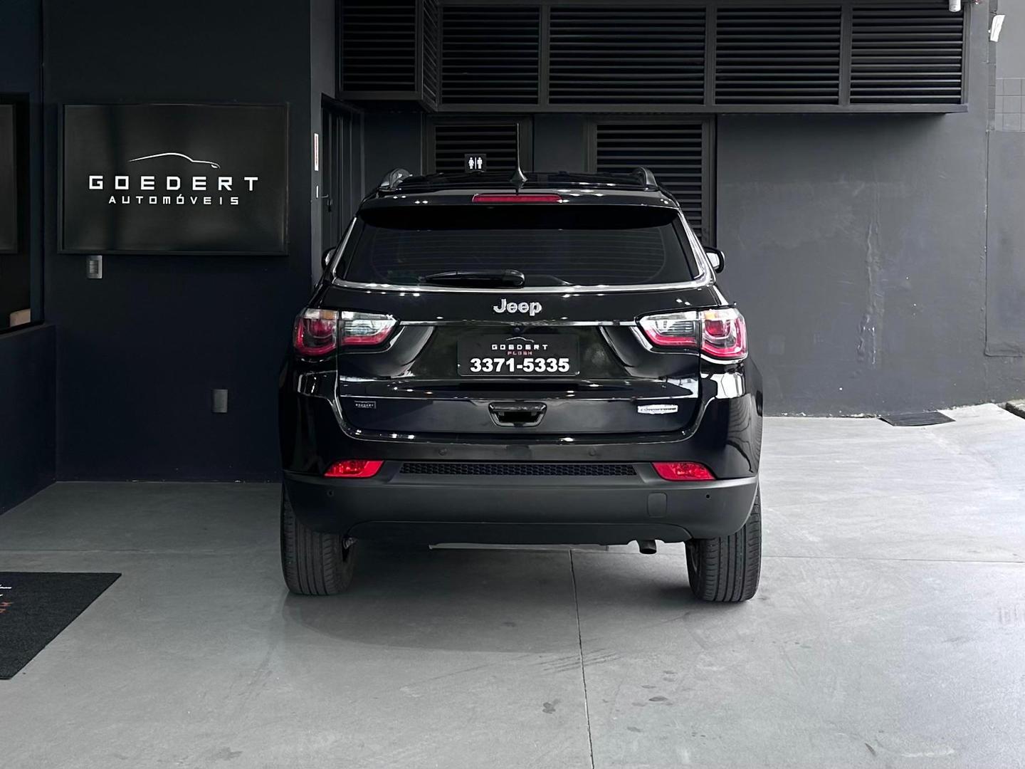 Jeep Compass 2.0 Longitude 2018, foto 11 de 12