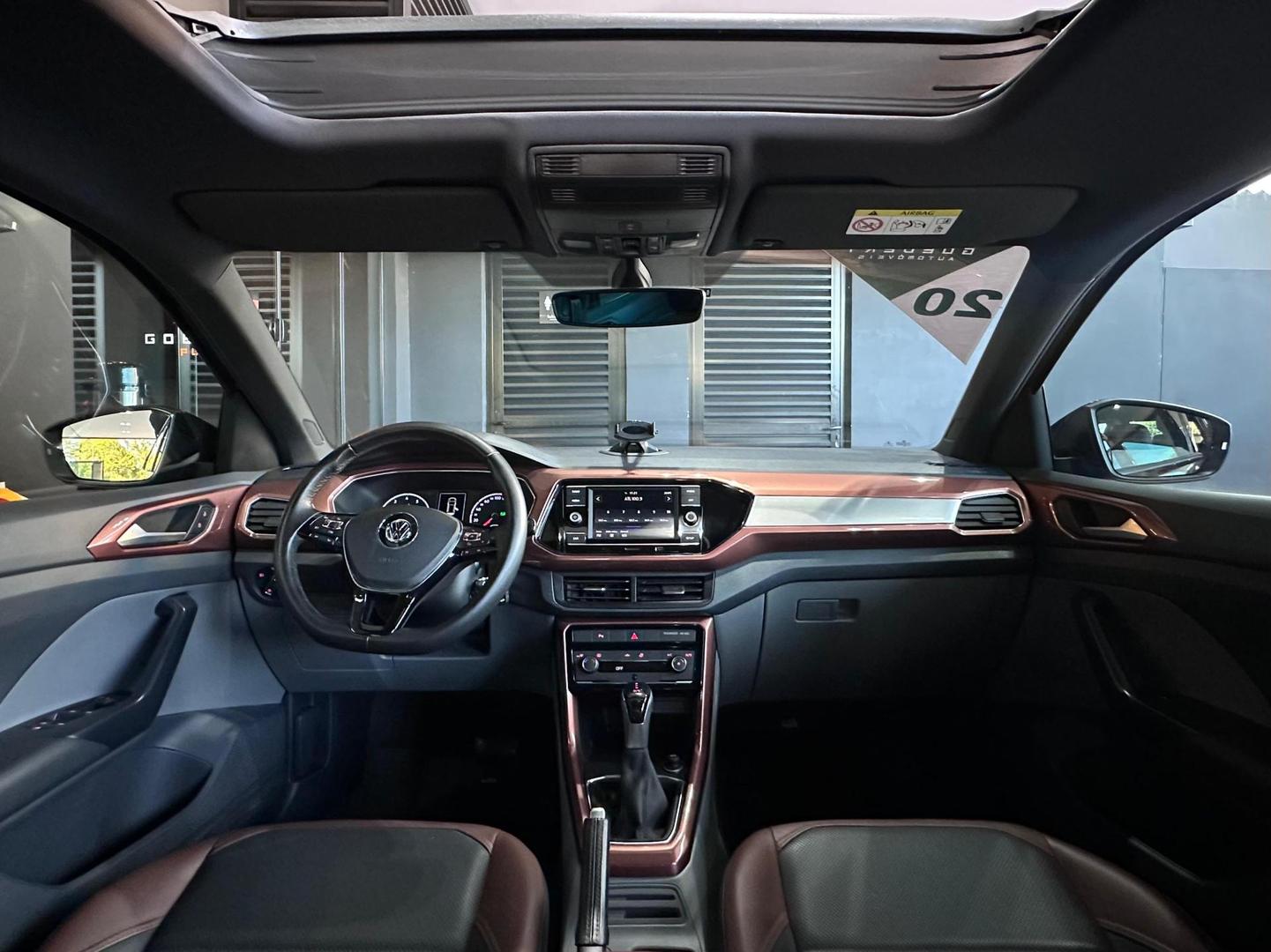 Volkswagen T-Cross Comfortline 1.0 TSI 2020, foto 3 de 12