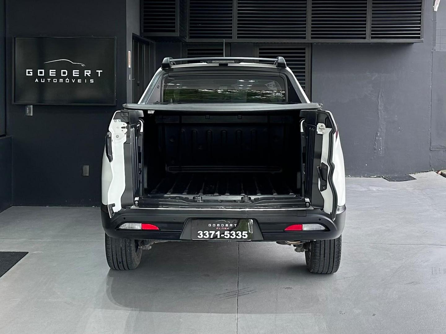 Fiat Toro Freedom 1.3 T270 AT6 2023, foto 10 de 12