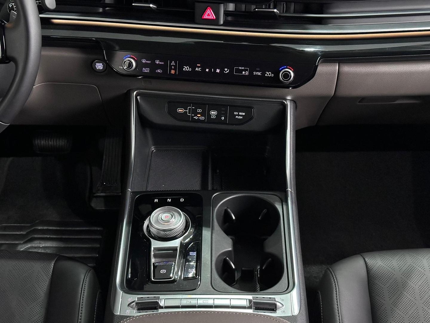Kia Carnival EX 3.5 AT 2025, foto 6 de 13