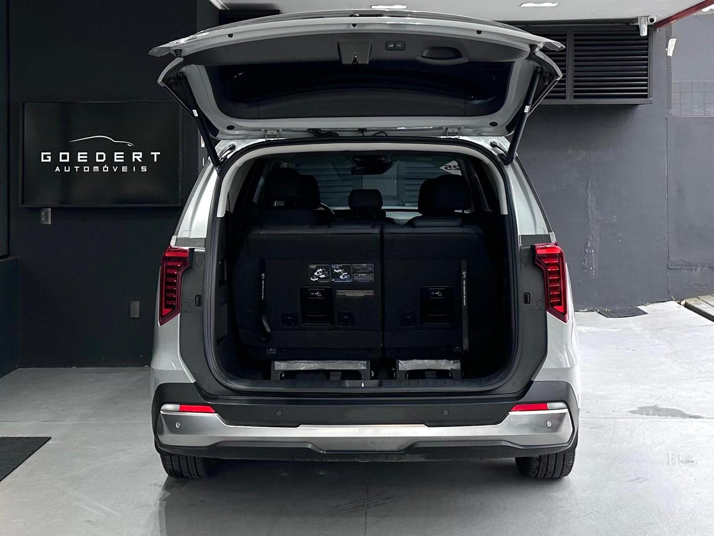 Kia Carnival EX 3.5 AT 2025, foto 11 de 13