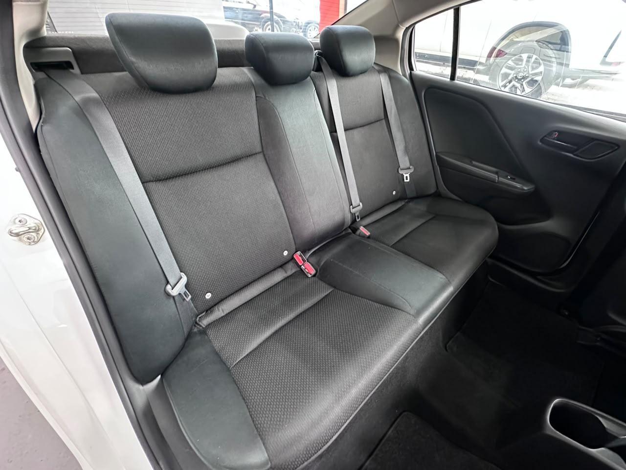 Honda City Personal 1.5 2019, foto 8 de 12