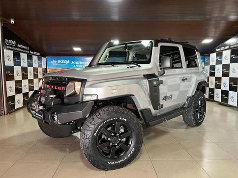 TROLLER T-4 4X4 3.0 TB INT CAP RIGIDA DIESEL