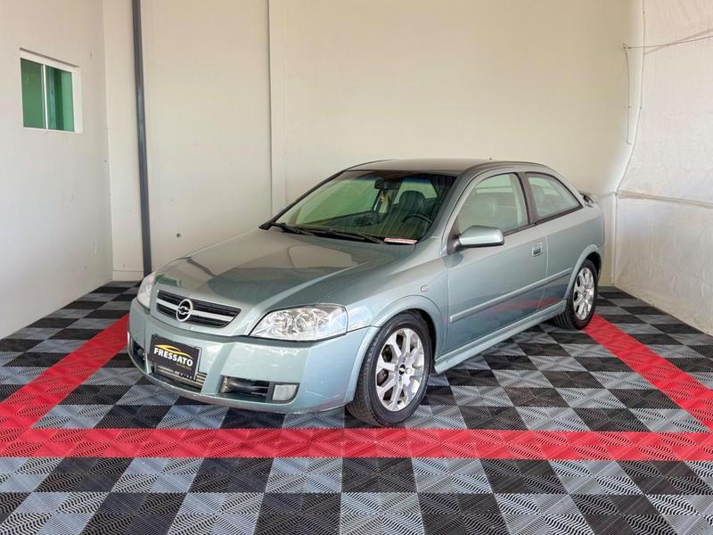 Chevrolet Astra Hatch 3P - foto 2