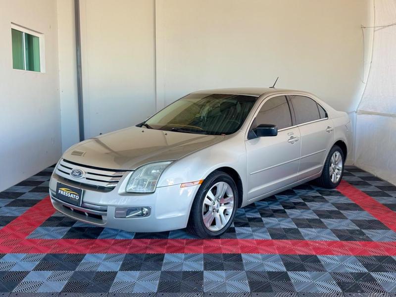 Ford Fusion - foto 2