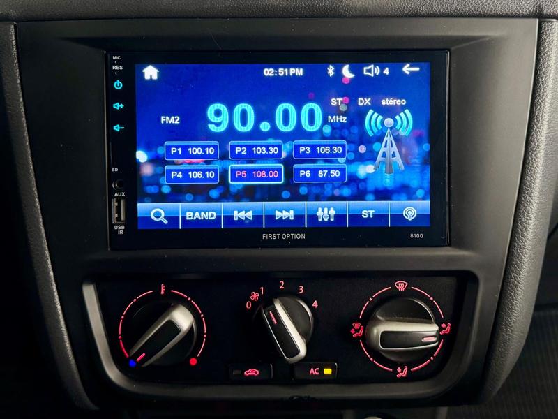 Volkswagen Voyage 1.6 - foto 17