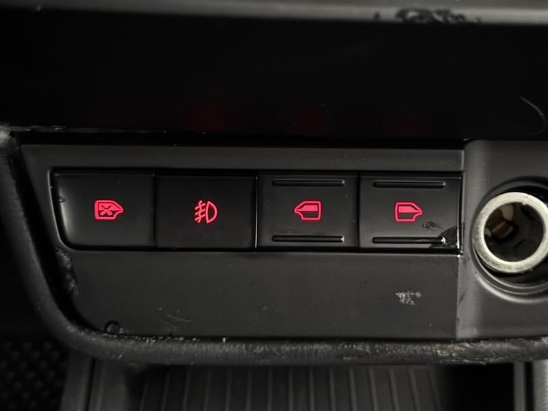 Volkswagen Voyage 1.6 - foto 18