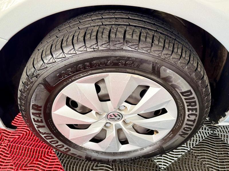 Volkswagen Voyage 1.6 - foto 7