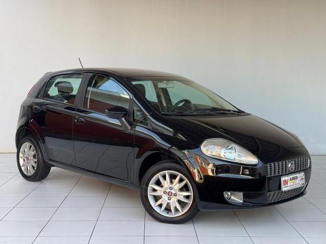 FIAT PUNTO 1.6 ESSENCE 16V FLEX 4P MANUAL