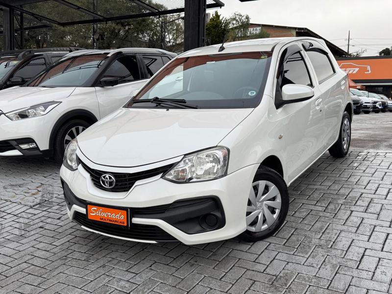 TOYOTA ETIOS HB X 13L MT