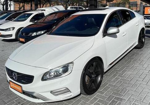 VOLVO S60 3.0 T6 R-DES