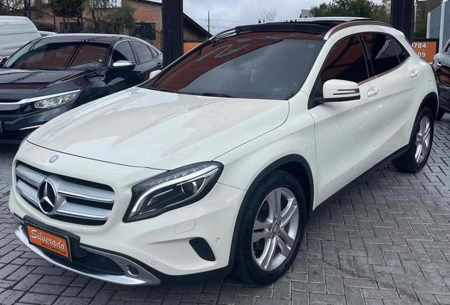 MERCEDES-BENZ GLA200FF