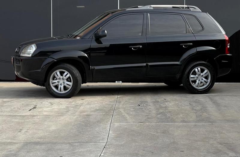 HYUNDAI TUCSON GLS 20L