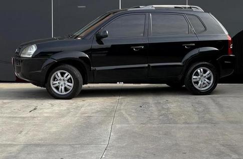 HYUNDAI TUCSON GLS 20L