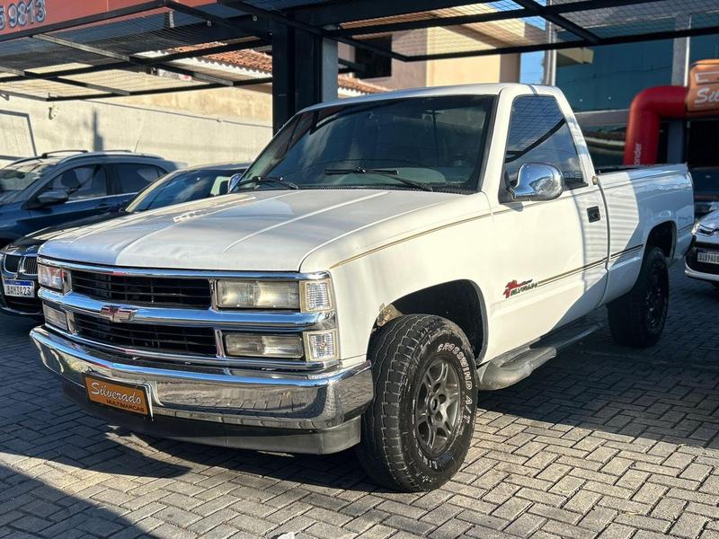 CHEVROLET SILVERADO SS