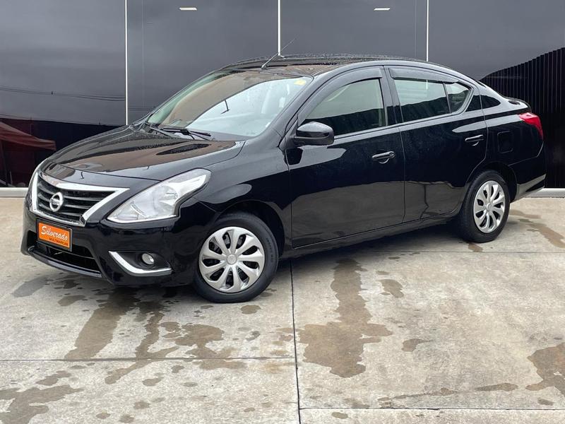 Nissan Versa 2019 à venda
