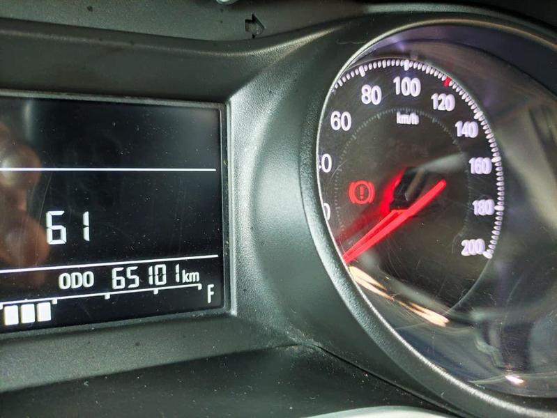 Chevrolet Onix 10mt - foto 13