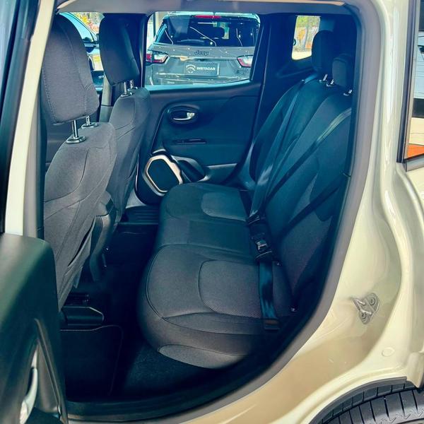 Jeep Renegade Longitude 1.8 Flex Automático - foto 10