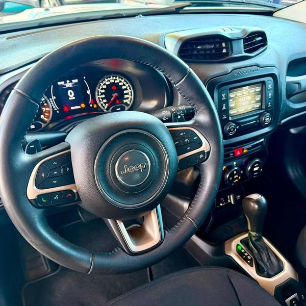 Jeep Renegade Longitude 1.8 Flex Automático - foto 9