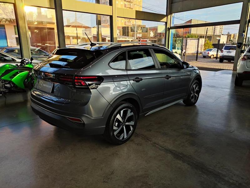 Volkswagen Nivus Highline 1.0 200 TSI Flex Aut. - foto 7