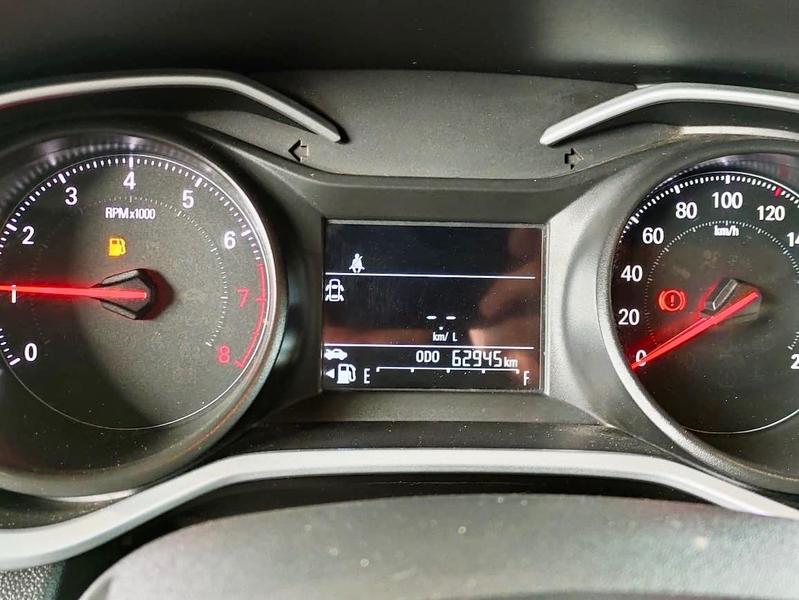 Chevrolet Onix 10mt - foto 9
