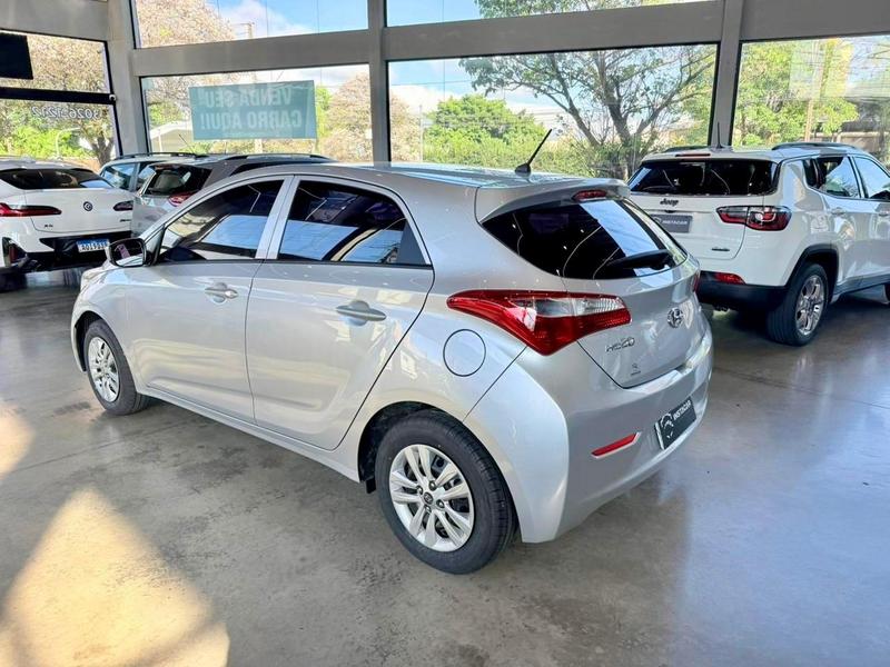 Hyundai HB20 1.0 Comfort - foto 6