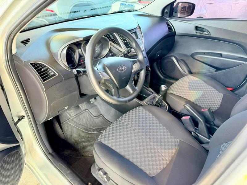Hyundai HB20 1.0 Comfort - foto 11