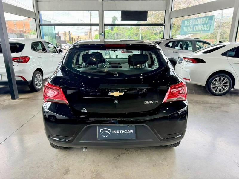 Chevrolet Onix 10mt LT - foto 7
