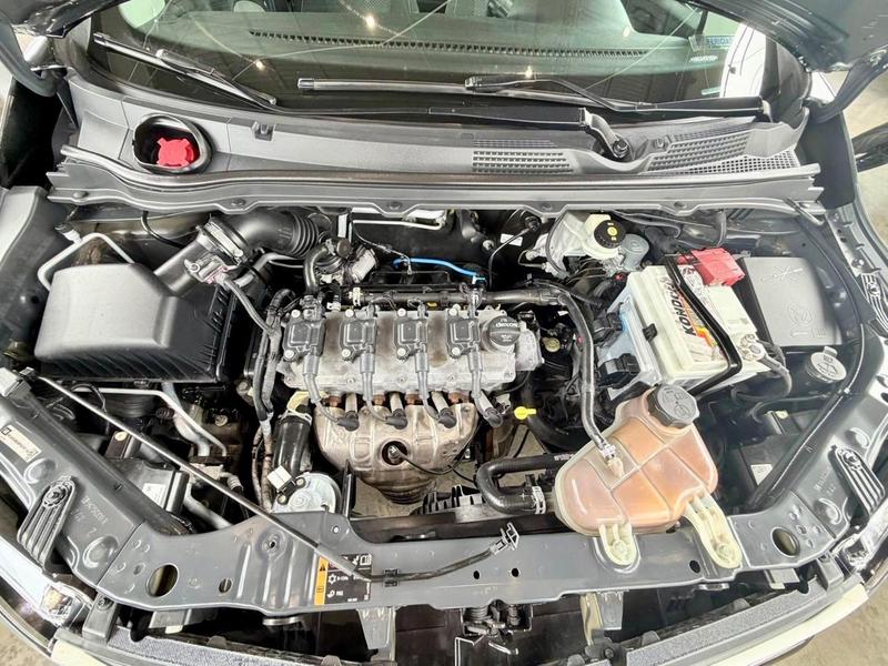 Chevrolet Onix 10mt LT - foto 12