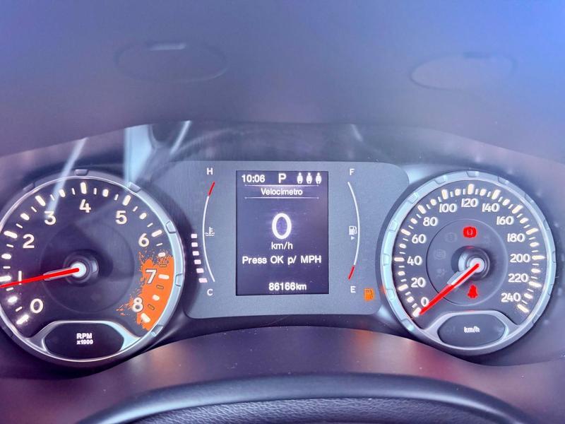 Jeep Renegade Longitude Automático - foto 8