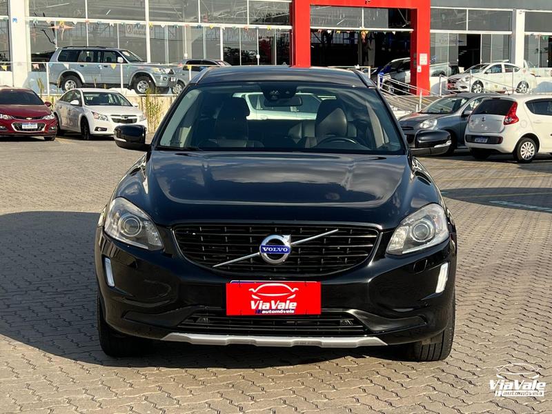 Volvo XC60 2.0 T5 Dyna - foto 2