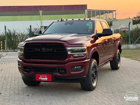 RAM 3500 LARAMIE 6.7D