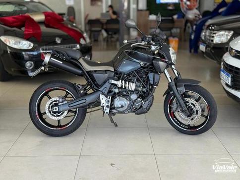 YAMAHA MT-03 