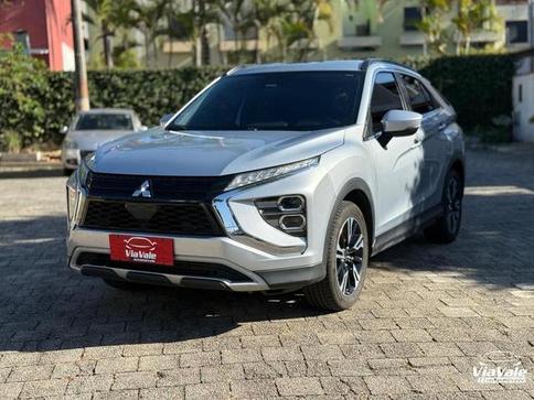 MITSUBISHI ECLIPSE CROSS HPE