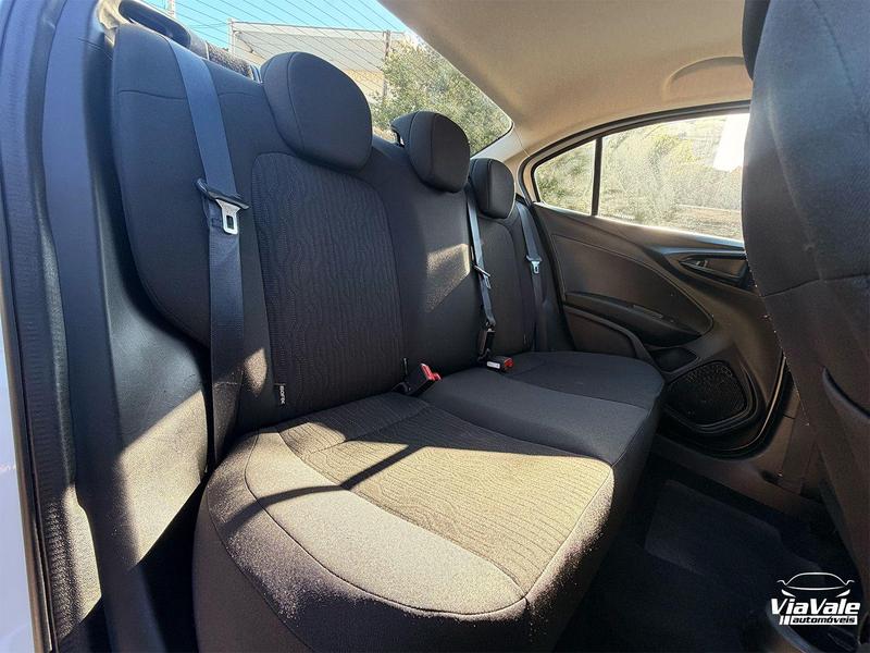 Fiat Cronos Drive 13 - foto 9