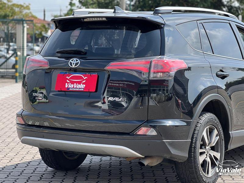 Toyota RAV4 4X2 20l - foto 4