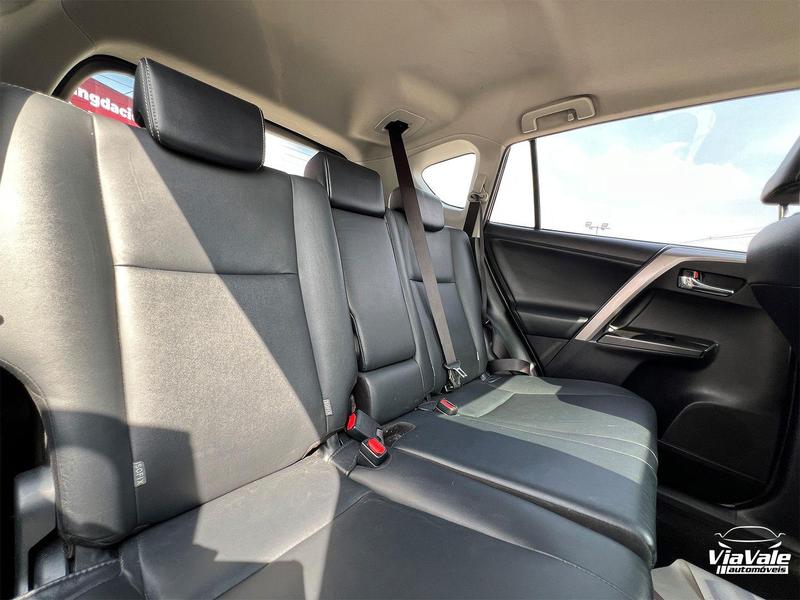 Toyota RAV4 4X2 20l - foto 5