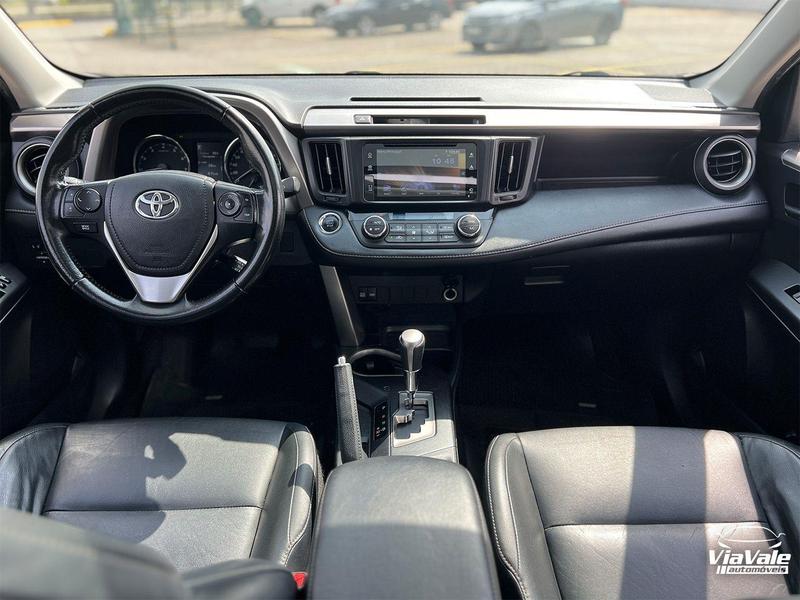 Toyota RAV4 4X2 20l - foto 11