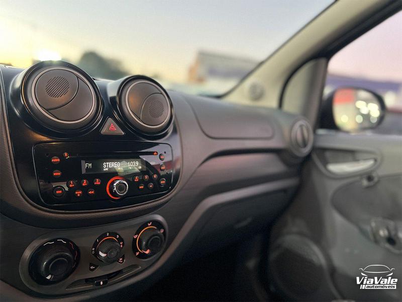 Fiat Palio Attract 1.4 - foto 7