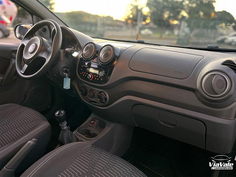 Fiat Palio Attract 1.4 - foto 10